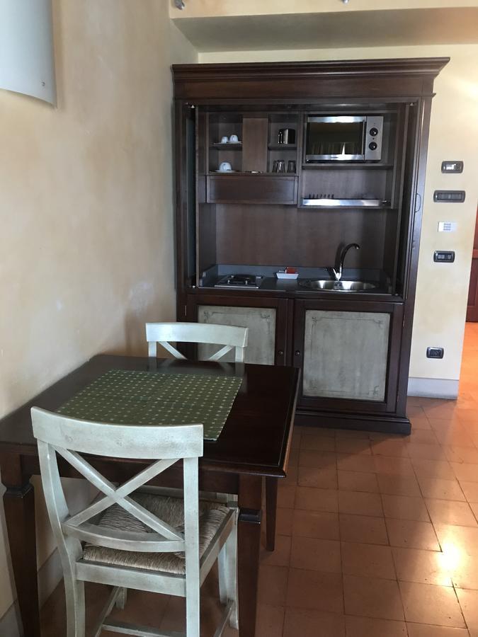 Hotel La Cantina Medolla Ngoại thất bức ảnh